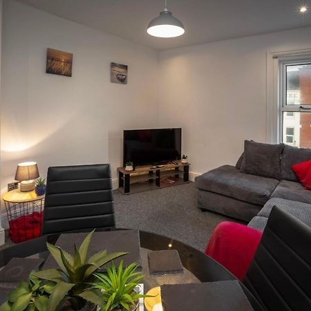 03 Springfield - Sleeps 4 Appartamento Blackpool Esterno foto