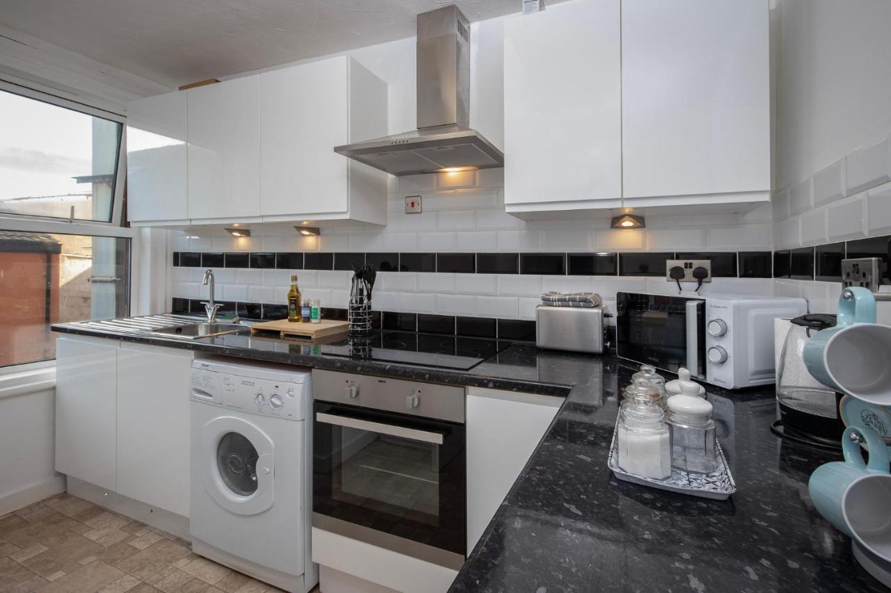03 Springfield - Sleeps 4 Appartamento Blackpool Esterno foto
